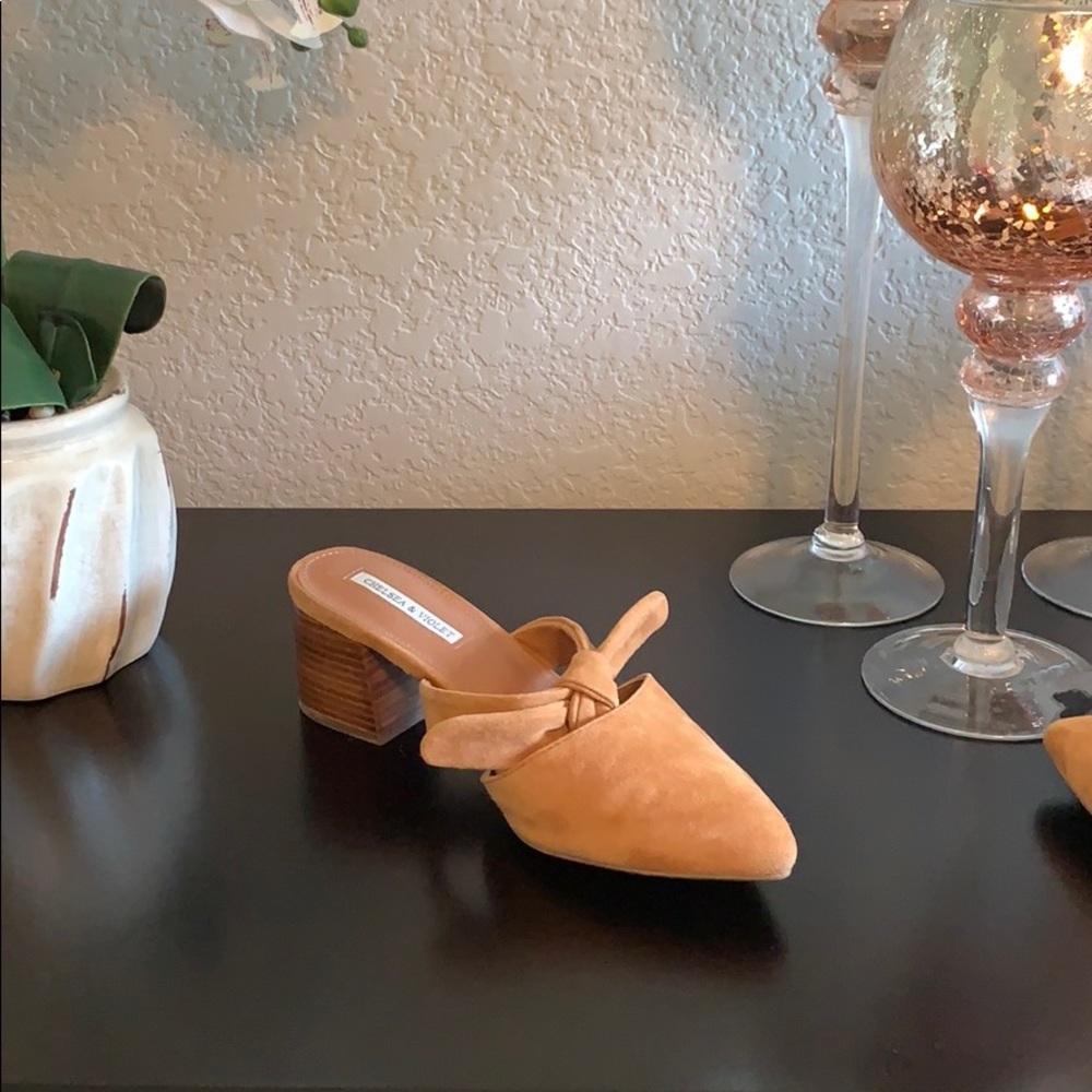 Chelsea & Violet suede block heels